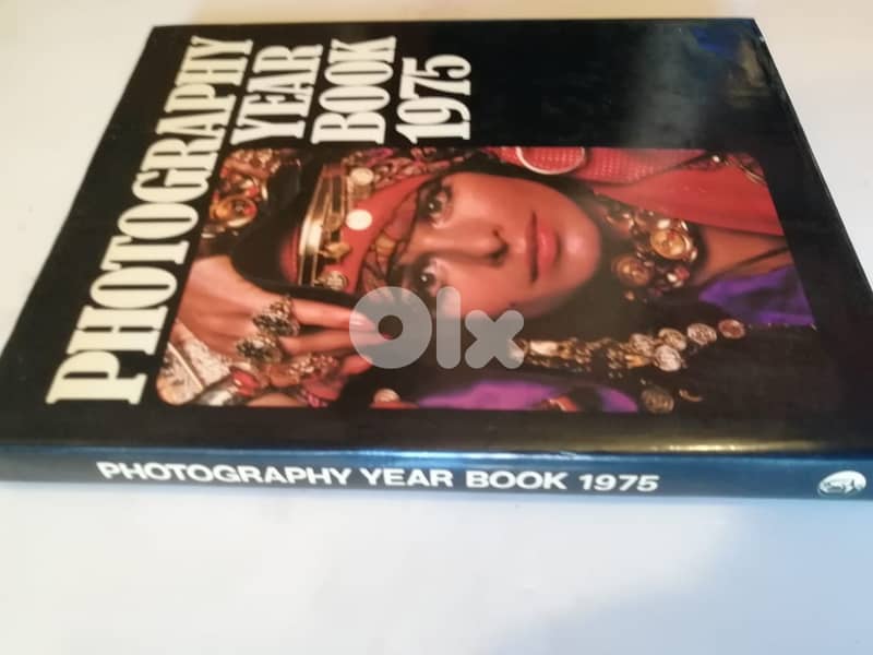 Photography Year Book 1975 Edited By John Sanders Fountain Pr. 1975 2