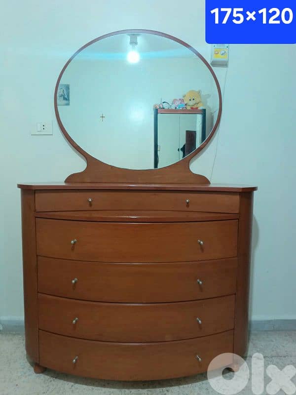 خزانة و مراية 17