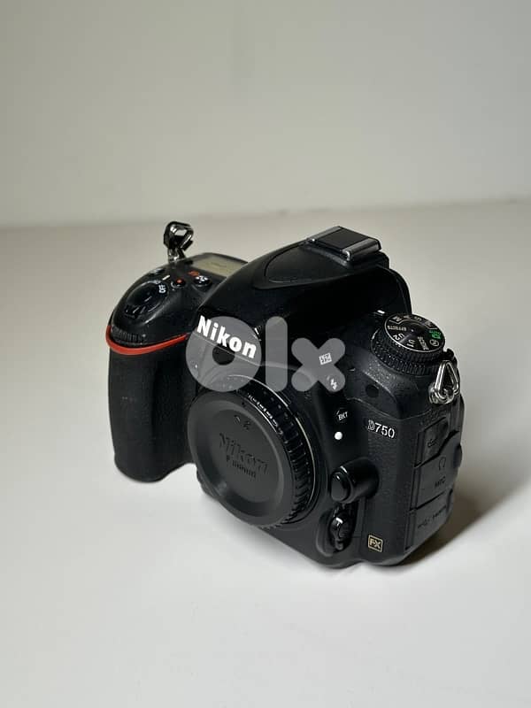 Nikon D750 body only 1