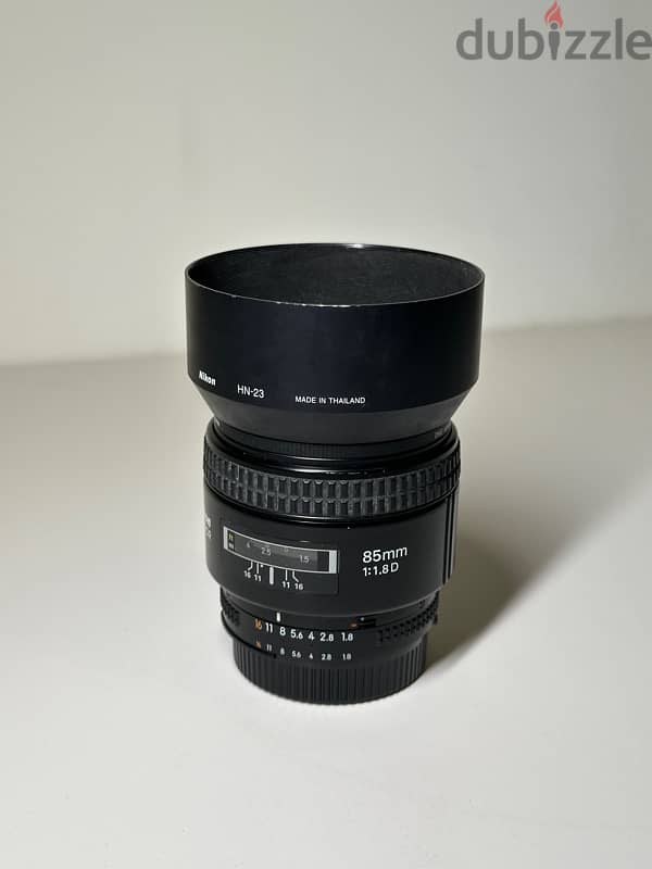 Nikon 85 1.8D af nikkor 1