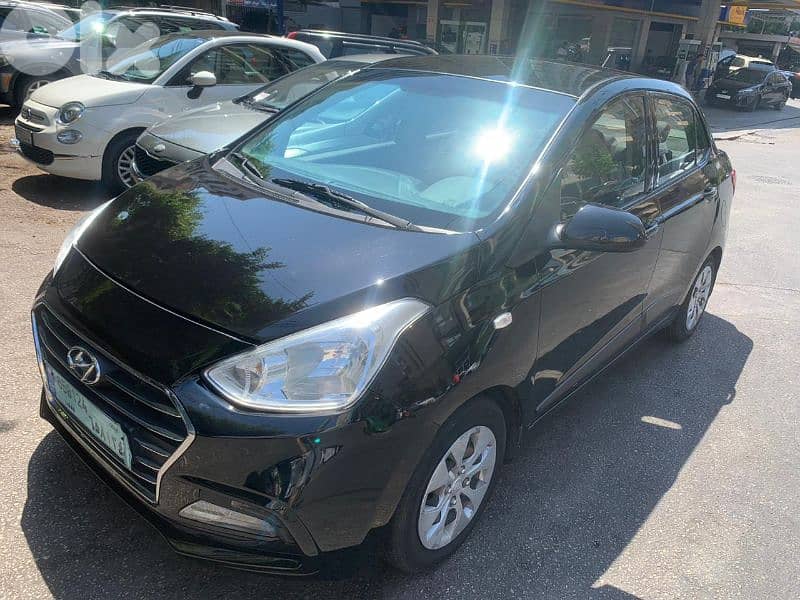 Grand I 10 Sedan Like New 0