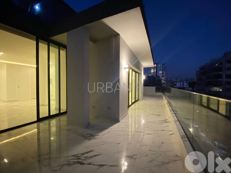 Spacious Apartment for Rent in Sakiet Al Janzeer 0