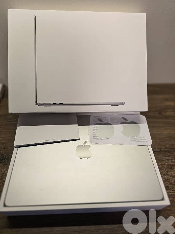 Macbook air M2 512 3