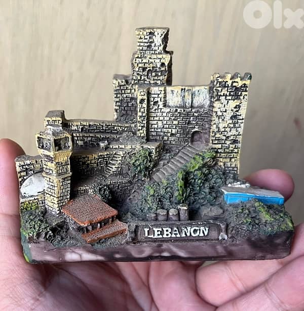 shape of lebanon piece 5 usd 0