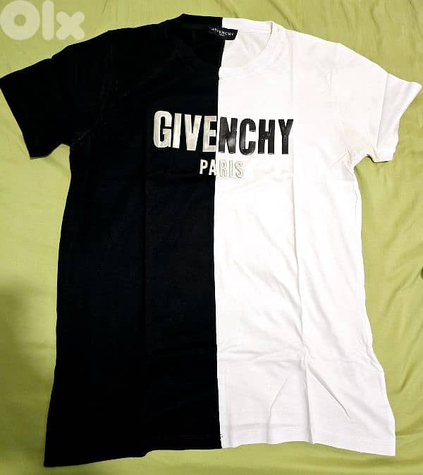 Givenchy T-SHIRT 0