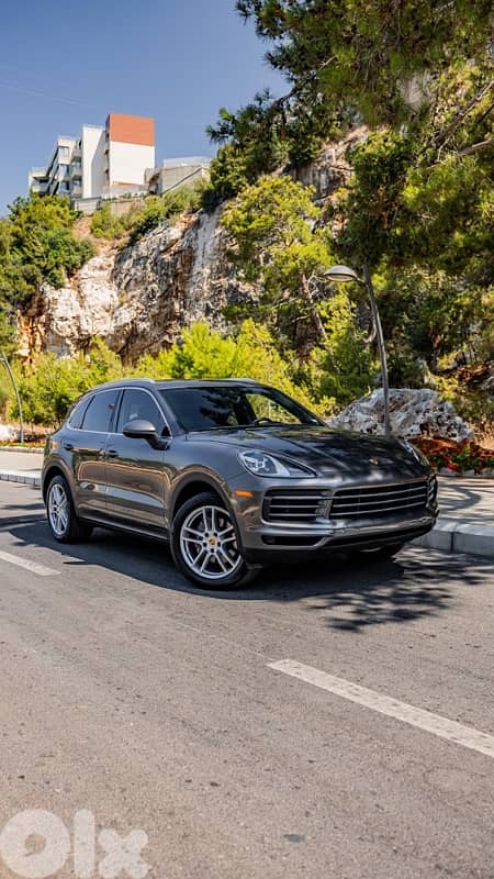 PORSCHE CAYENNE 2019, CLEAN CARFAX HISTORY, LOADED WITH OPTIONS !!! 0