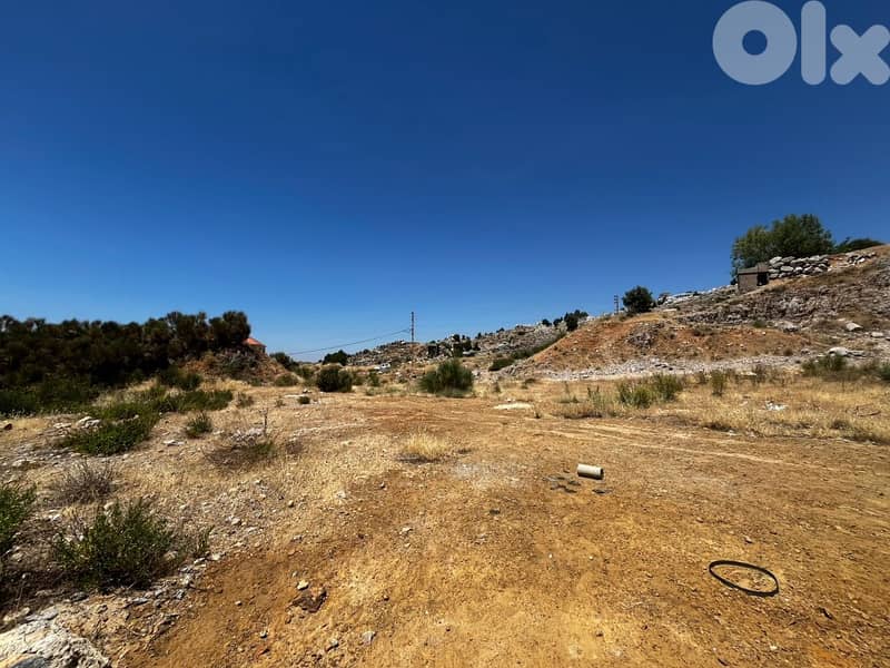 أرض للبيع في الزعرور  Land for sale in Zaarour 4