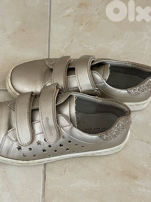 kids shoes from ten ten  size 32 2