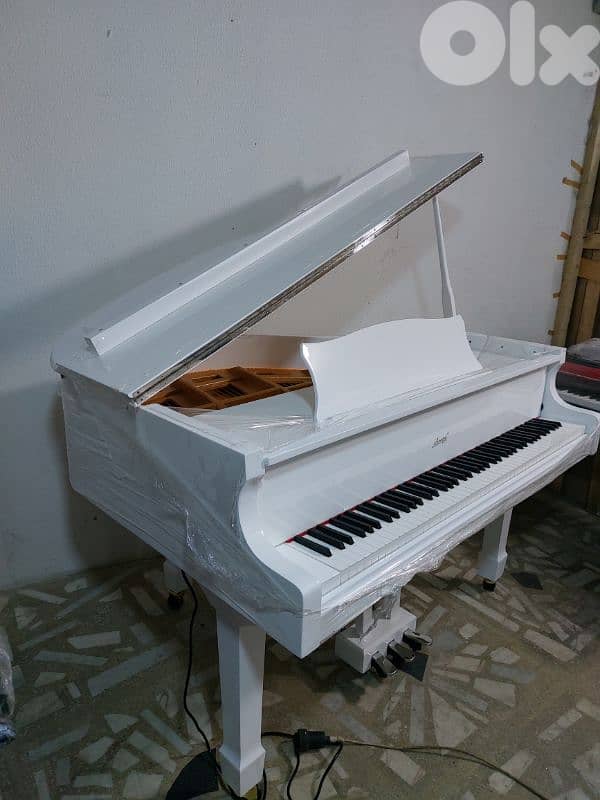 diguital pianos 1