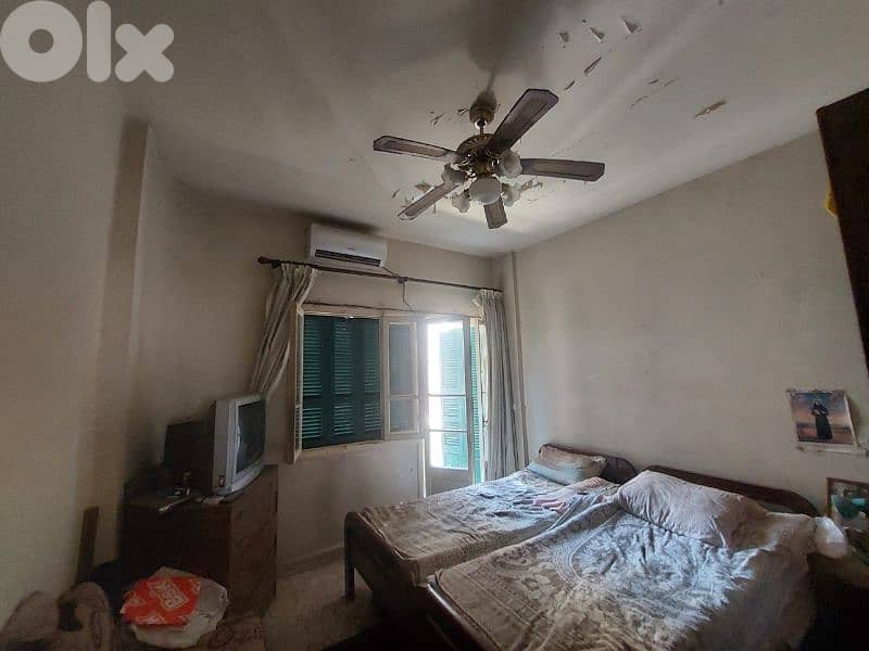 apartment For sale in ayn remeneh شقة للبيع في عين الرمانة 0