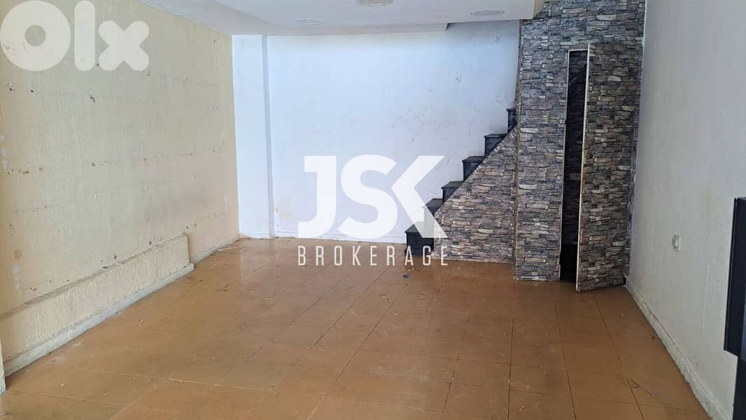 L18516-80 SQM Shop For Sale in Mar Elias, Ras Beirut 0