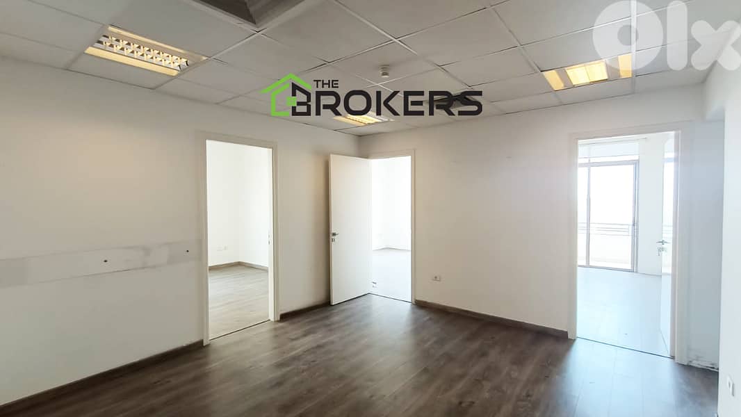 Office for Rent in Down Town   مكتب للايجار في وسط البلد 0