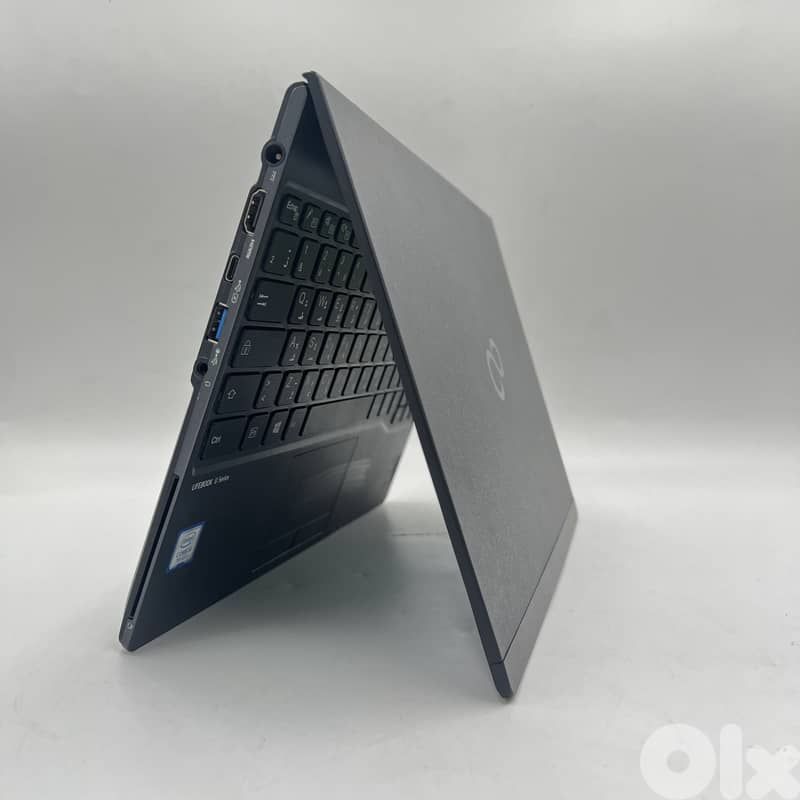 5071- Used Laptop Fujitsu LifeBook U937 6