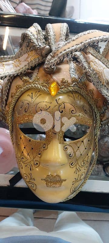 mask from venice 0