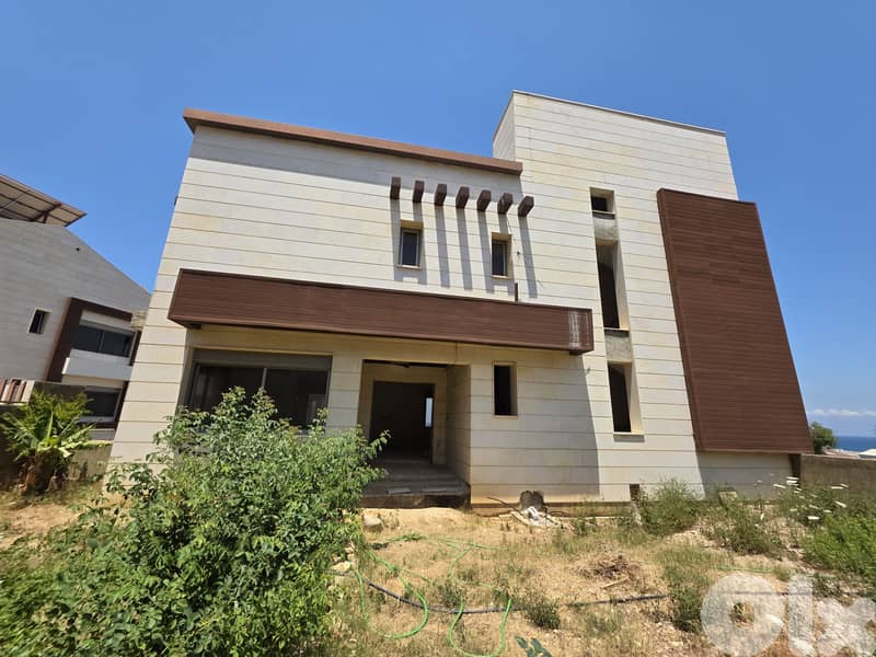 RWB156CC - Villa for sale in Al Qalamoun - Koura 0