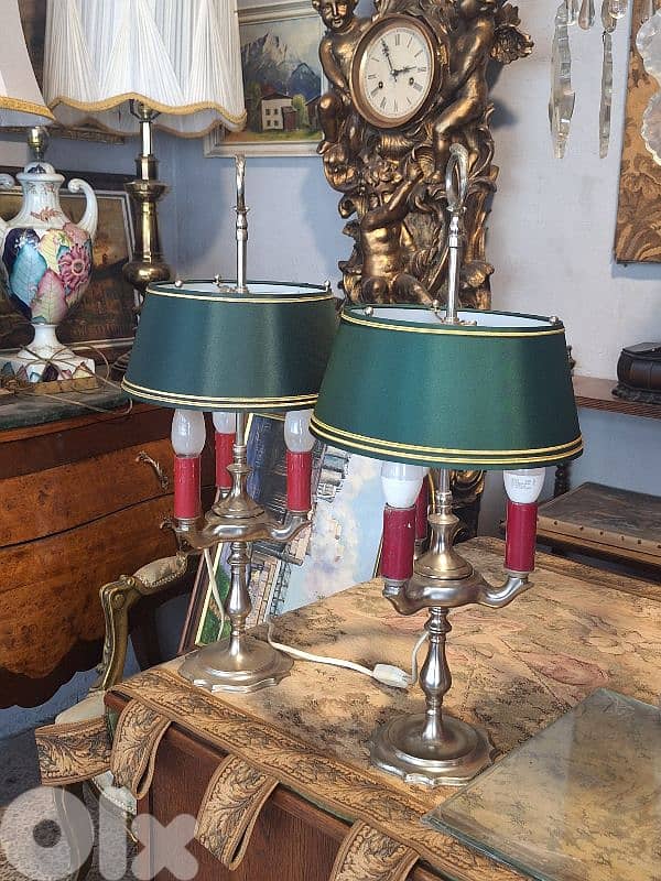 pair of french style lamps 0