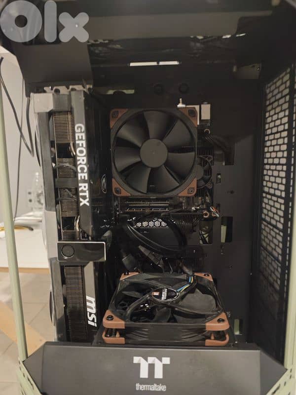 Ryzen 9 7945HX3D v-Cahce , MSI 5090 1
