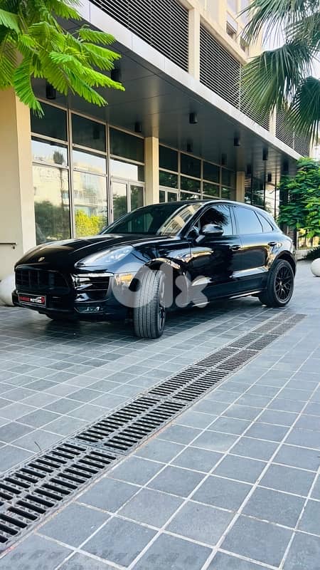 Porsche Macan 2017 0