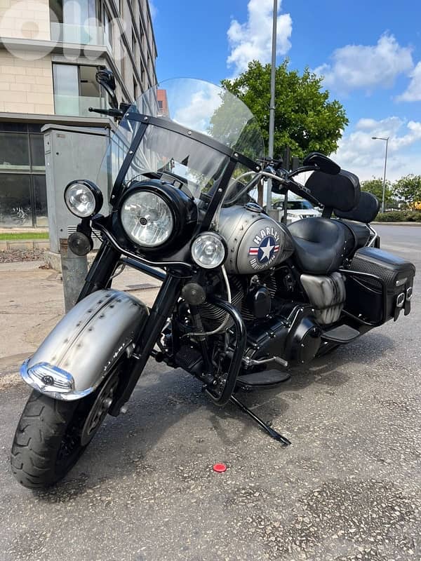 Harley Davidson Road king 4