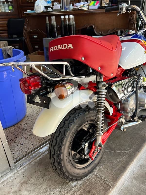 honda Monkey ( HRC) Z50 1