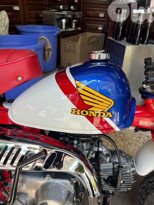 honda Monkey ( HRC) Z50 5