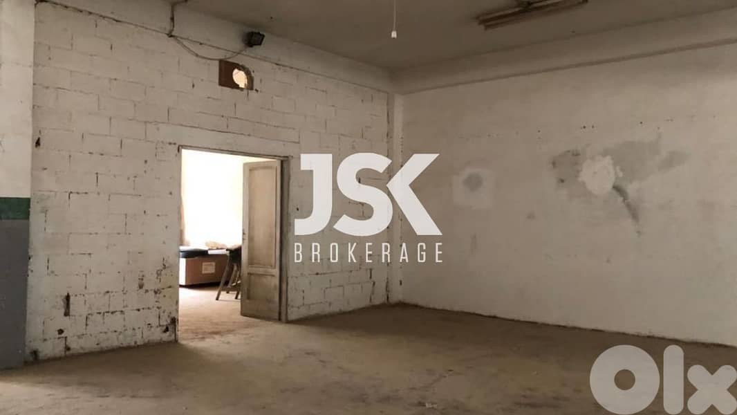L18587-Industrial Shop Grade 2 For Rent in Mansourieh 0