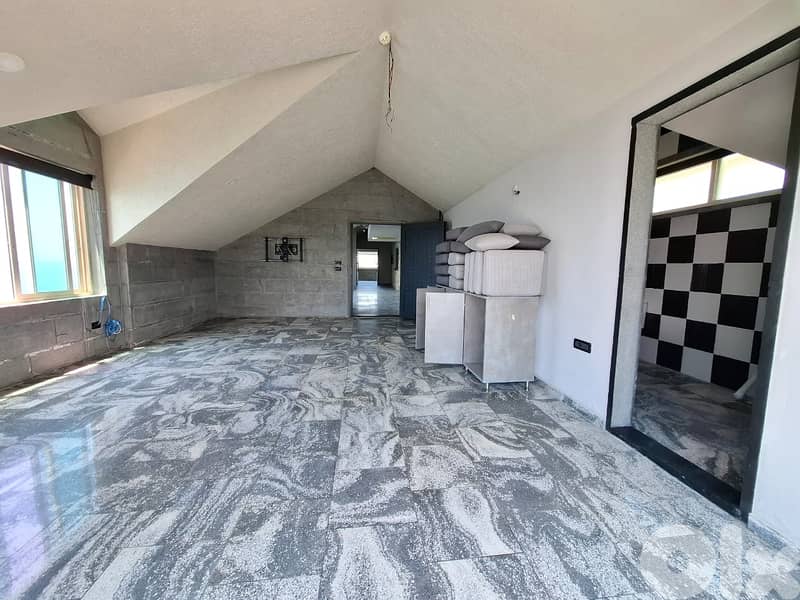 L18601-Exclusive! Beach Hotel For Sale in Halat 10