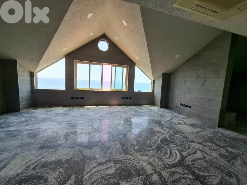 L18601-Exclusive! Beach Hotel For Sale in Halat 15