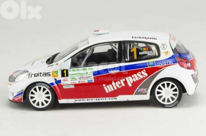 Renault Clio R3 Rally Villa Verde diecast car model 1;43. 2