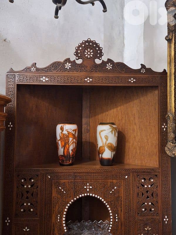 antique arabisc corner mother of pearl inlaid 2