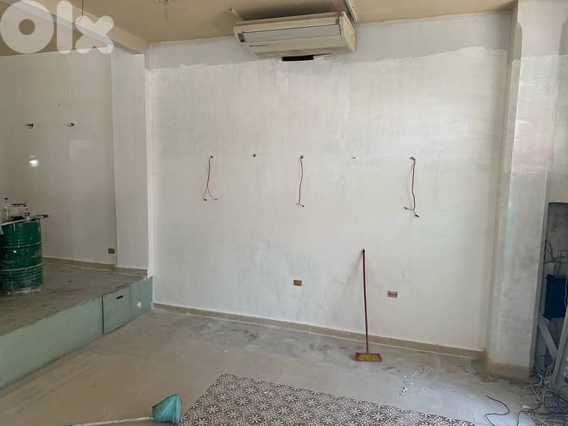 280m Ground floor High ceiling Shop Rent Mar Mkhayel Armenia Beirut 0