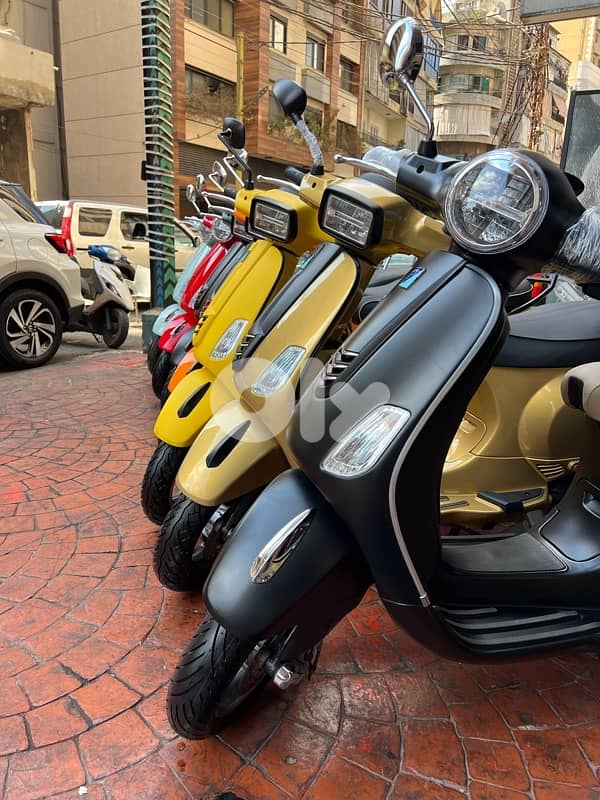 starting prices 1750$ to 2300$ vespas Vxl sxl 3 V tech 2025/24 okm 7