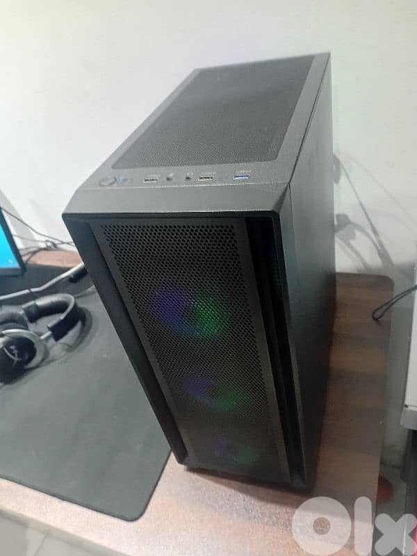full gaming pc with 2000va ups 0