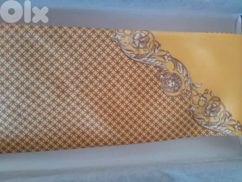 original VERSACE 100%silk tie Made in italy never used Original box 2