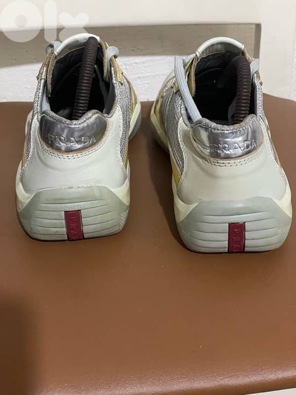 Prada 2