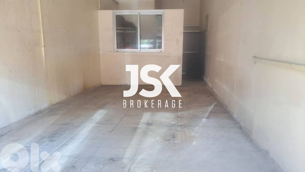 L18618-35 SQM Shop For Rent in Corniche Al Mazaraa, Ras Beirut 0