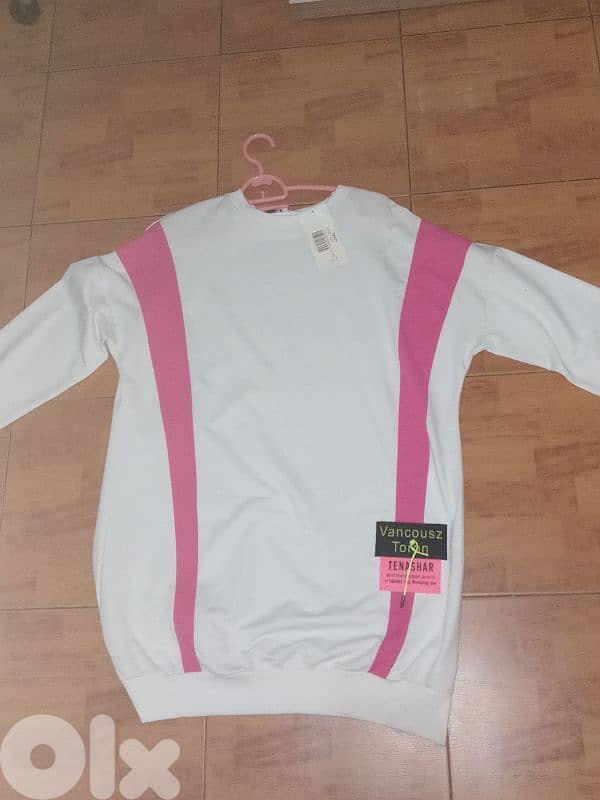 ملابس جديدة ايةقطعة بس 5$ 1