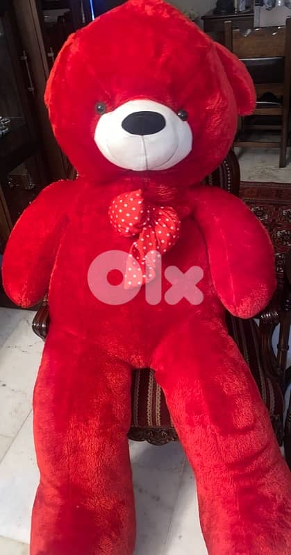 big red teddy bear 0