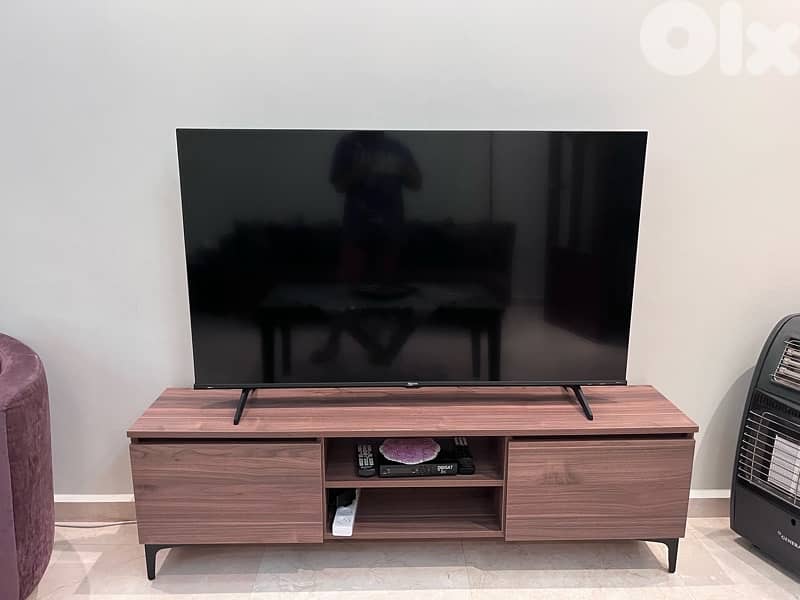 living room 0