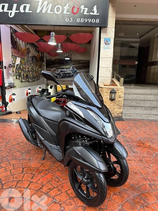 155 cc Yamaha Tricity Japanese 1