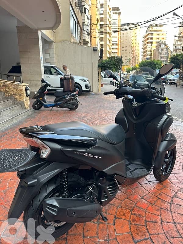 155 cc Yamaha Tricity Japanese 5