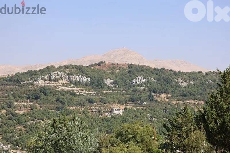 3300m land zone 20/40 Villa+300m Structure Faitroun Prime Kesrouane 3