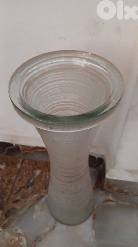 مزهريه كريستال 1