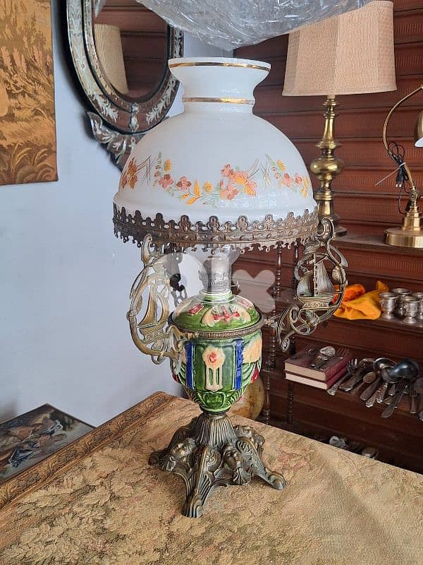 antique lantern 1