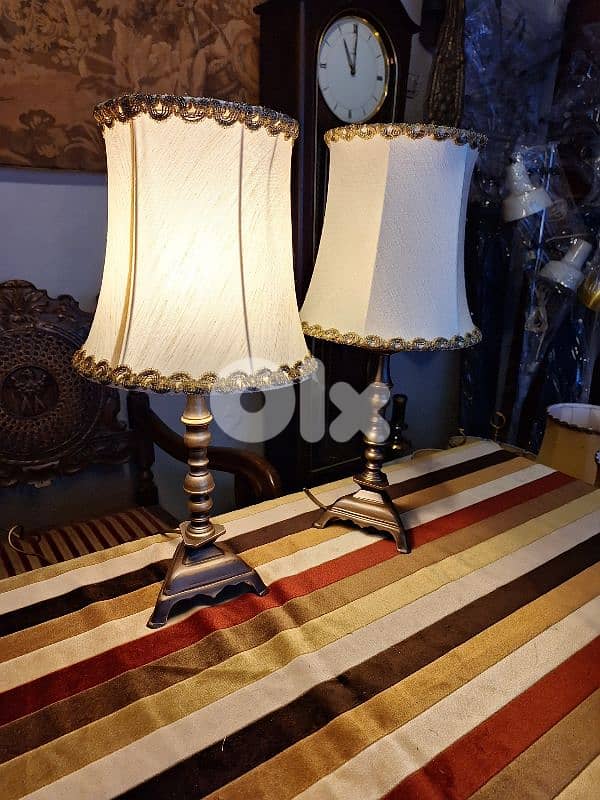 2 brass lamps 0