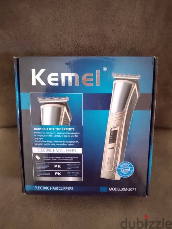 مكنة حلاقة رجالي للبيع ماركة KEMEI بعدا جديد السعر 15$ منهي 1