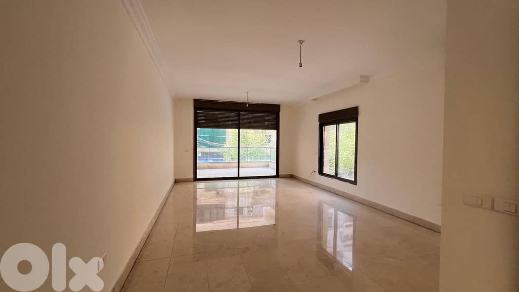 Apartment for Sale in Mar Elias شقة للبيع في مار الياس 0
