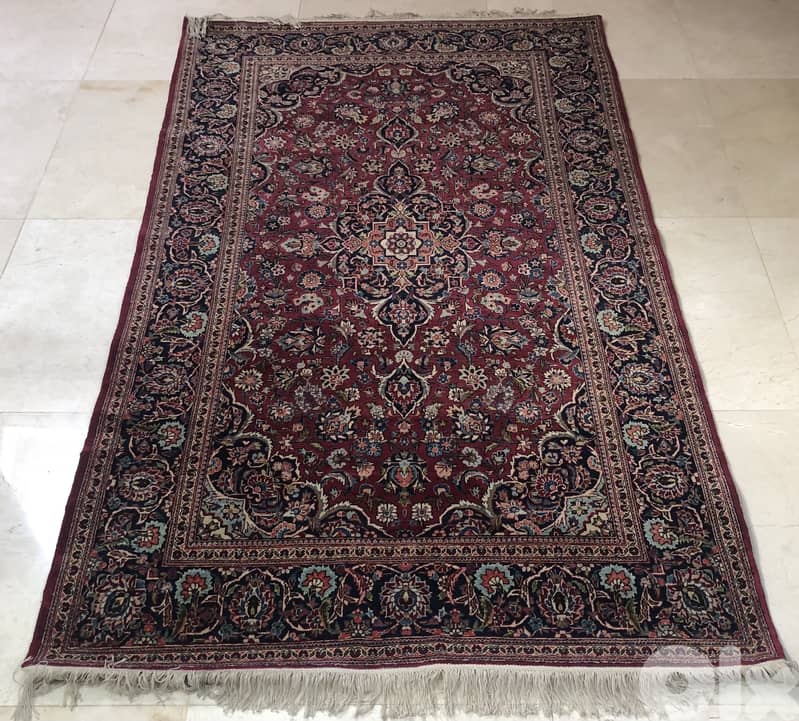 Handknotted Persian Kashan carpet 0