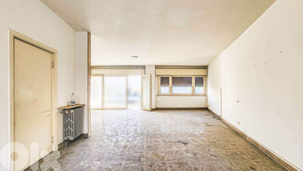 Apartment for sale in Achrafieh شقة للبيع في الأشرفية 0