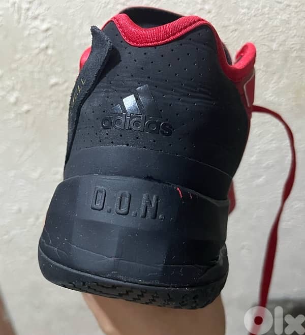 Mitchell Red adidas original Basketball Shoes size 42 10